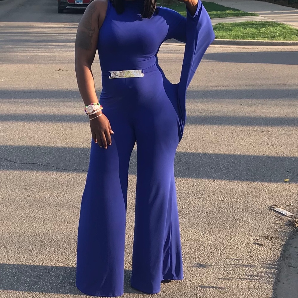 Connection One-Sleeve Palazzo Jumpsuit
